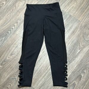 Balance Collection black leggings